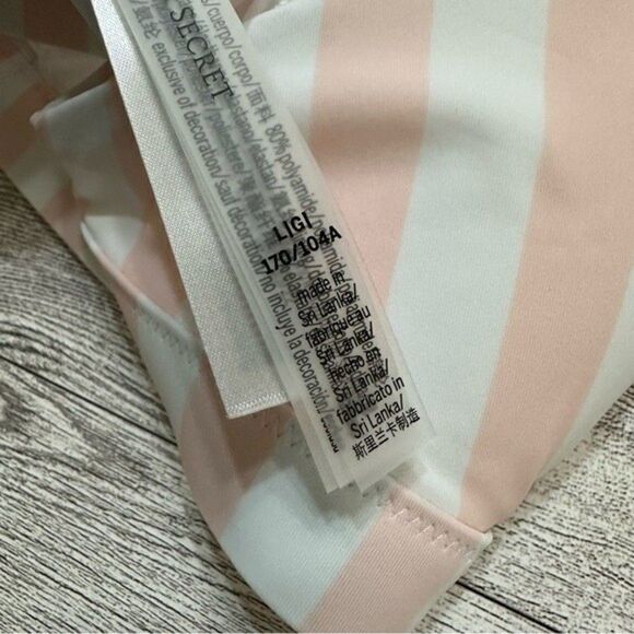 VICTORIA’S SECRET STRIPE HALTER PADDED TOP & BIKINI‎ BOTTOM SET LARGE - Picture 6 of 8